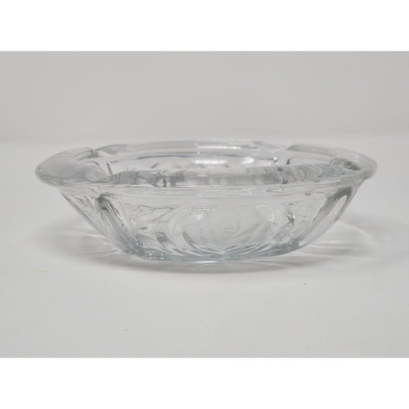 Vintage KIG Indonesia Ashtray Pressed‎ Etched Glass Rose Pattern - Picture 1 of 9